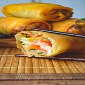VEGETABLE SPRING ROLL 4PCS