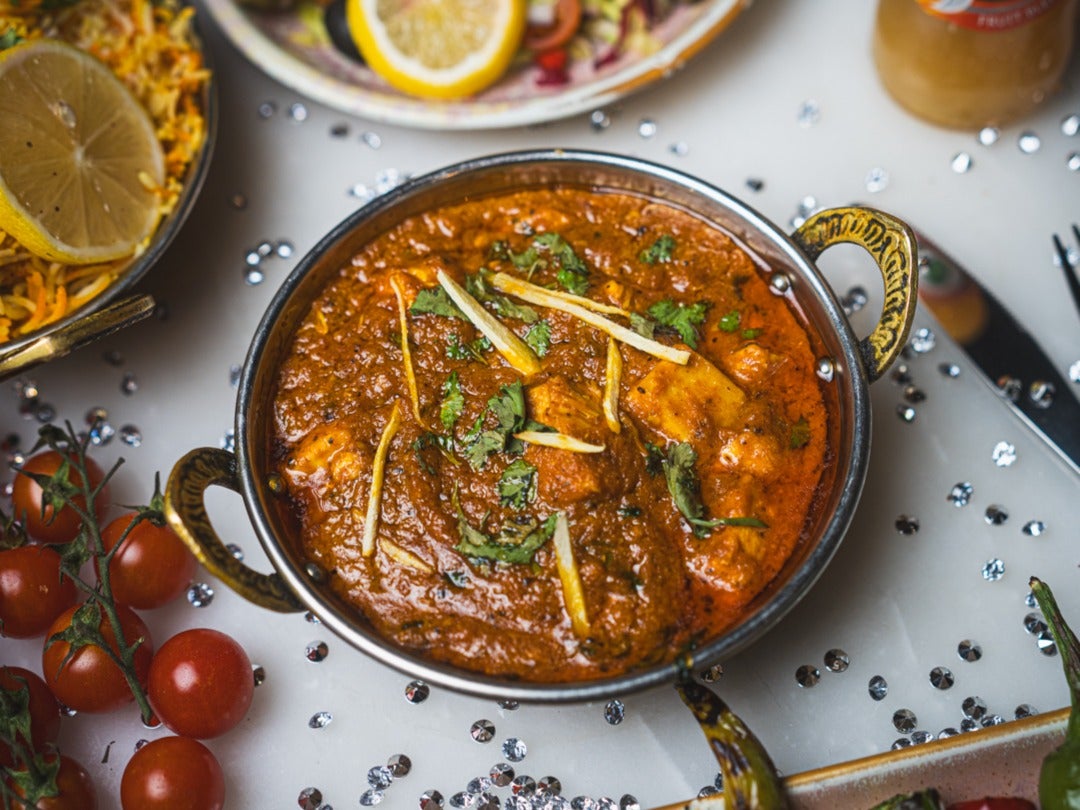 Portion Of Chicken Karahi Main
