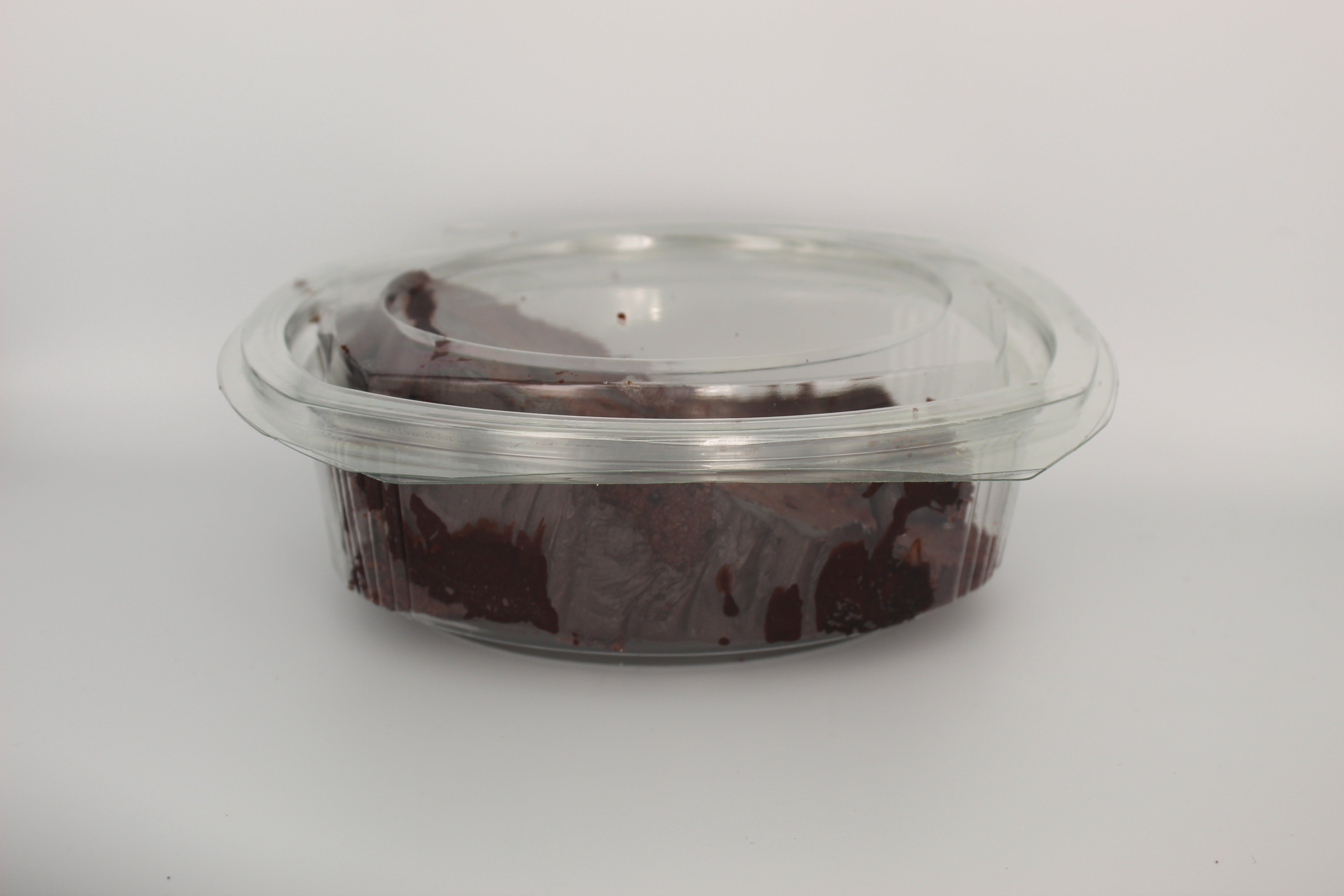CHOCOLATE FUDGE CAKE