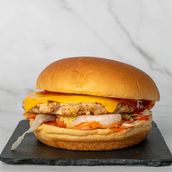 CHICKEN SPICY BURGER