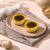 Sunflower Cheesecake, 2 Pieces