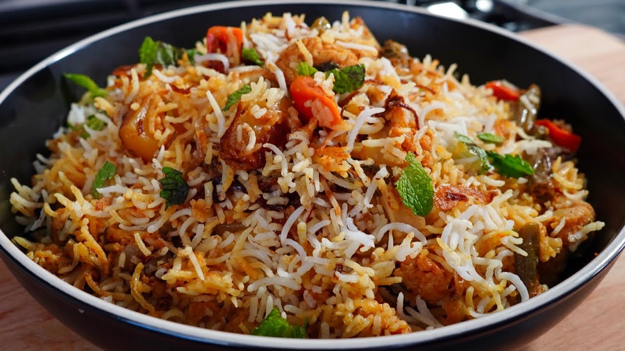 Jumbo Veg biryani (4 people)