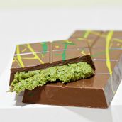 Pistachio Kunafa Dubai Viral Chocolate Bar - 200gm