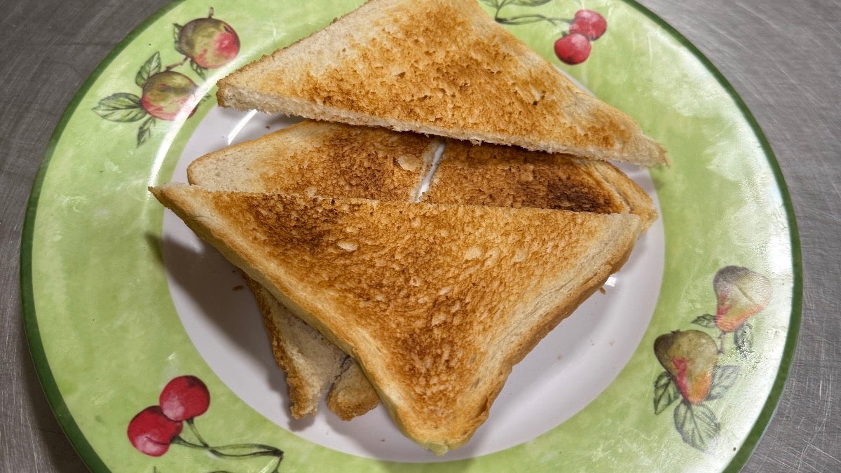 Toast ( 1 slice)