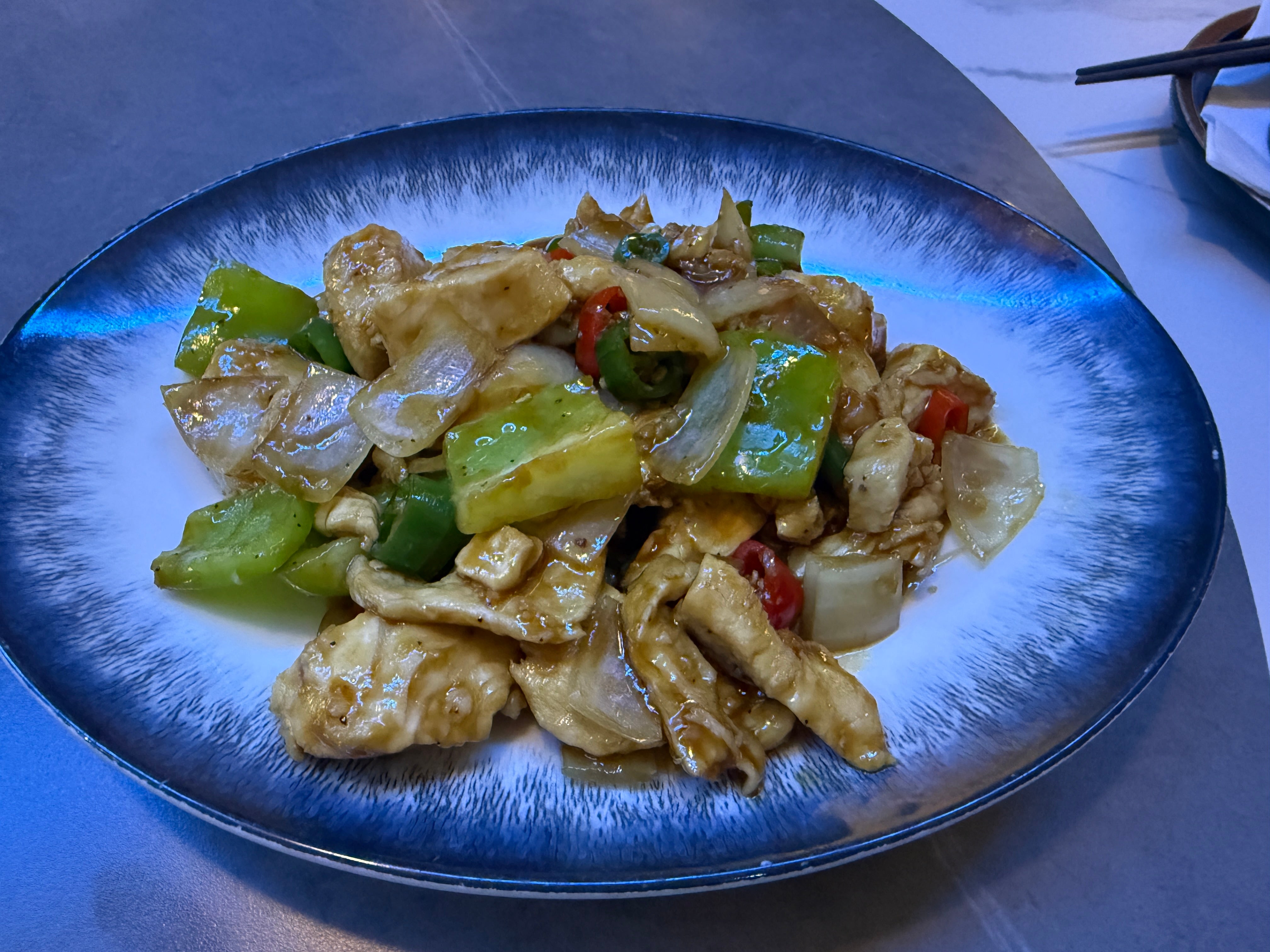 Chicken with Pepper in Black Bean Sauce 豉椒鸡肉