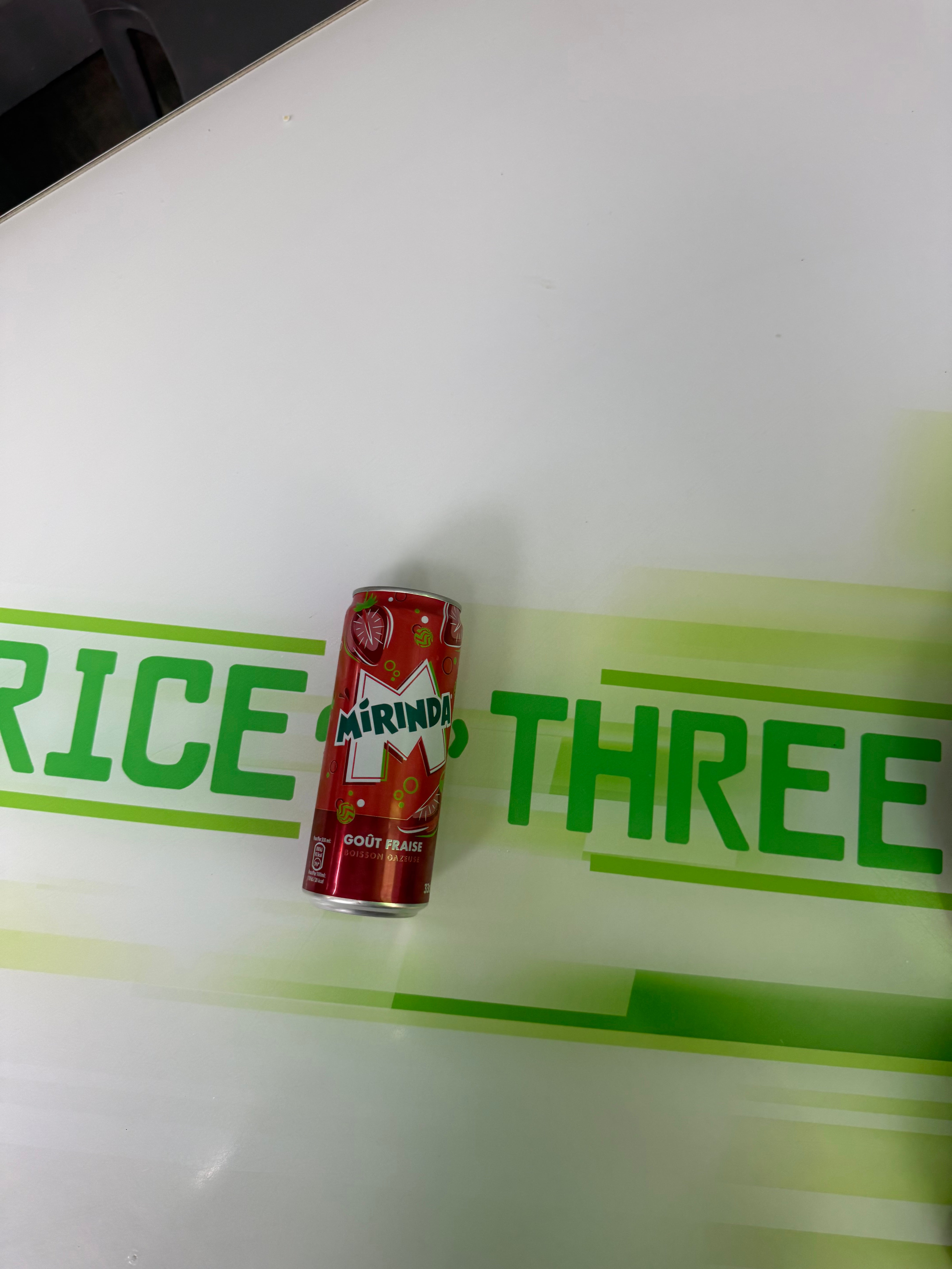 Mirinda Strawberry