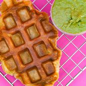 Croffle Pistachio Kunafa 