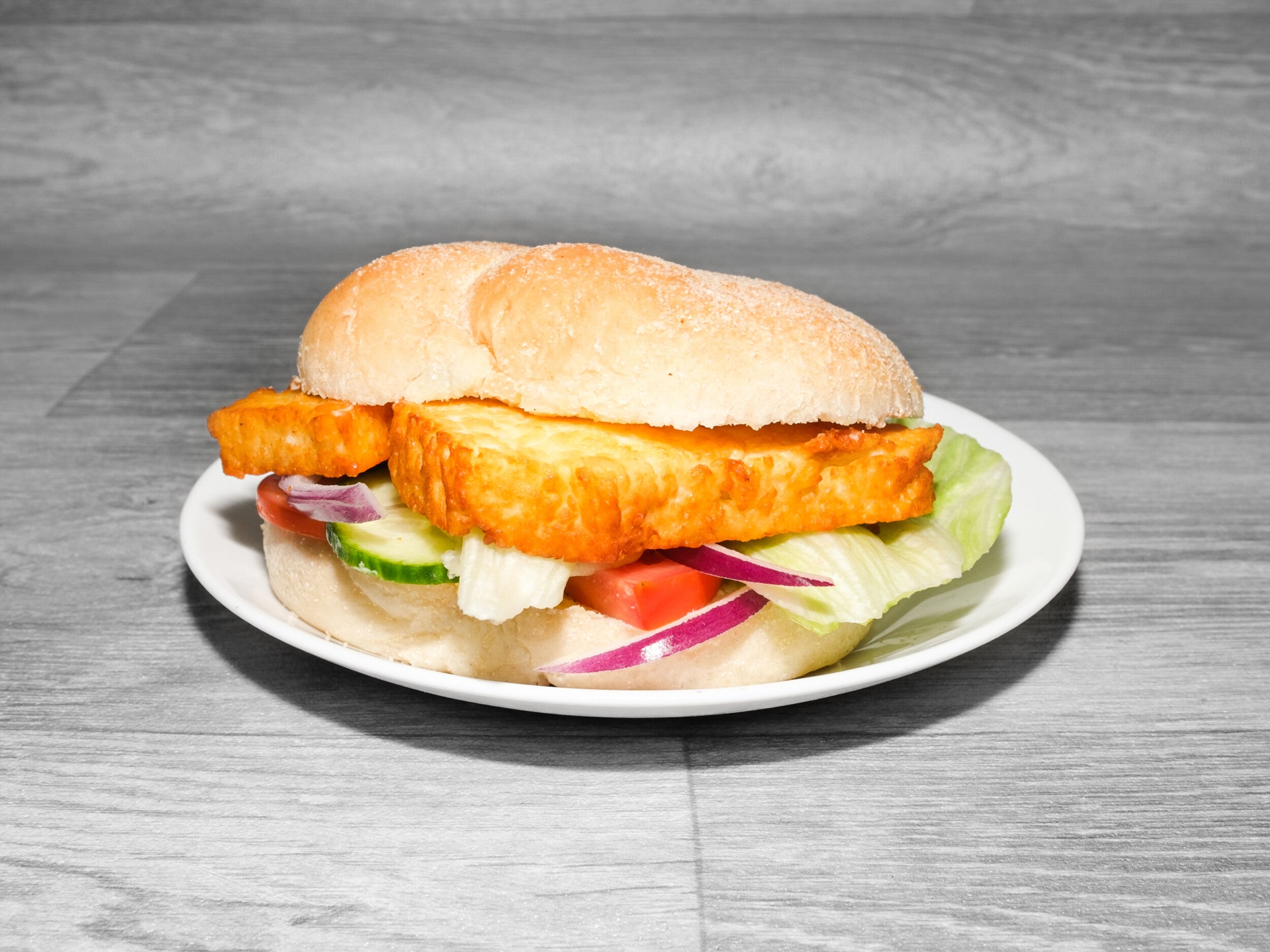 Halloumi Burger with Salad
