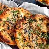 Keema Kulcha With Gravy And Tamarind Chutney