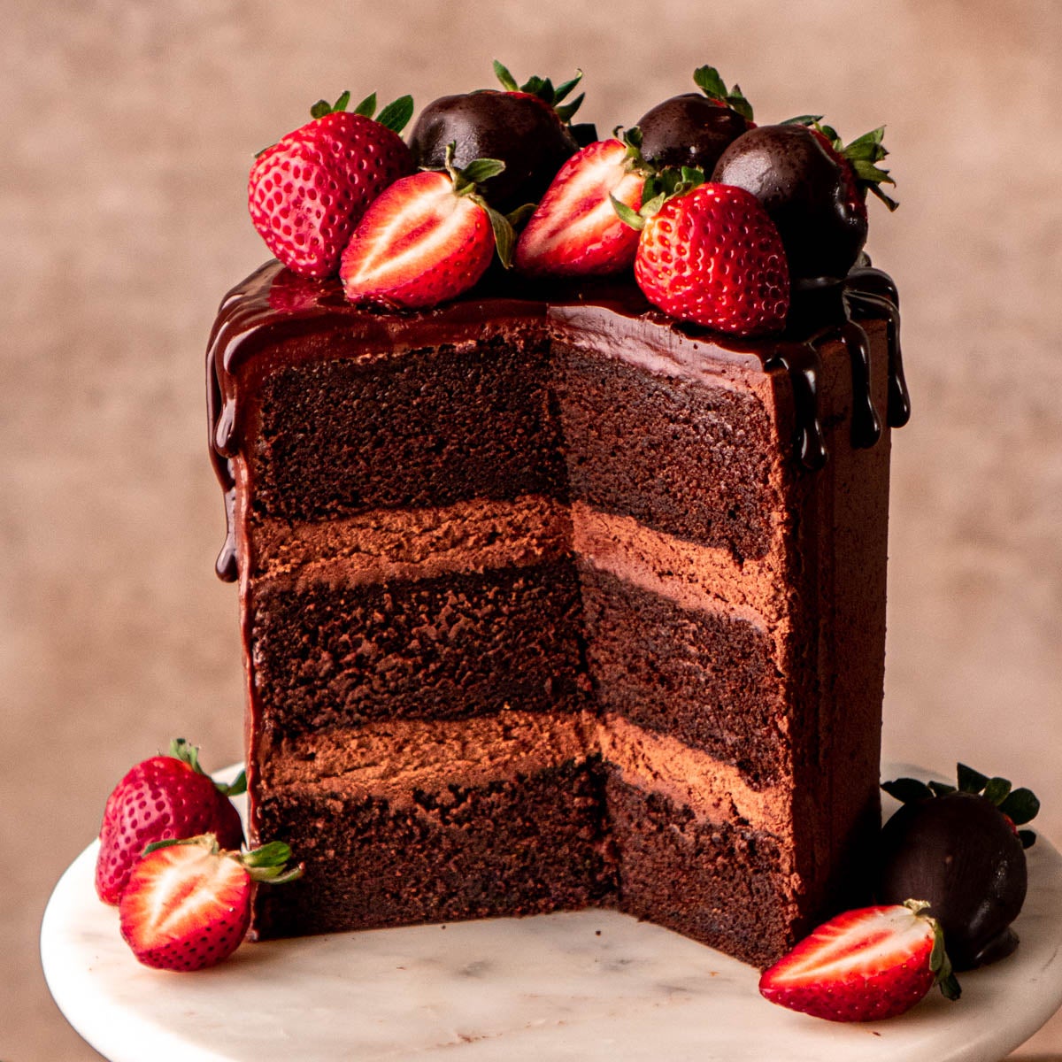 Belgium Chocolate Fresh Cream Cake