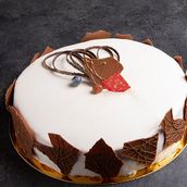 White Chocolate Cake