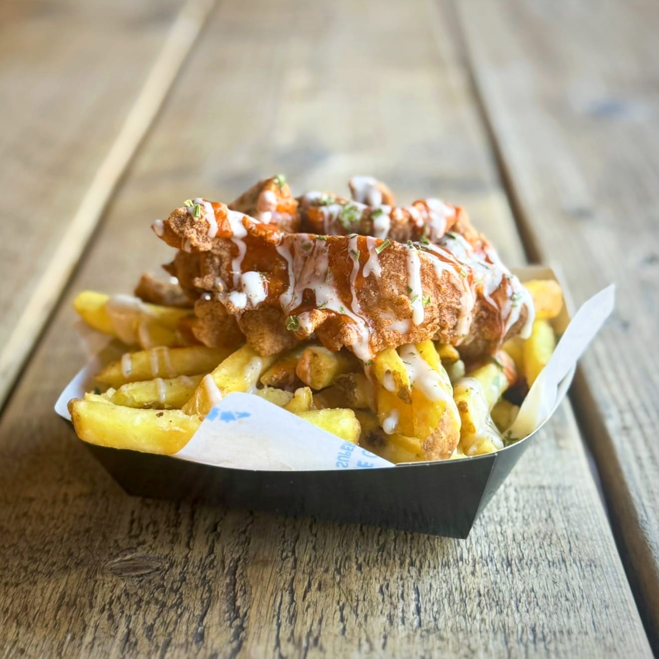 Buffalo Blue Fried Chicken 'n' Chips