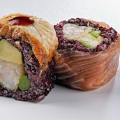 Sake N' Eel Roll