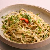 Spaghetti Aglio Olio Pepperoncino pasta