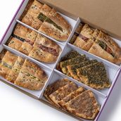 Fatayer Box 10 Pieces Brown Dough