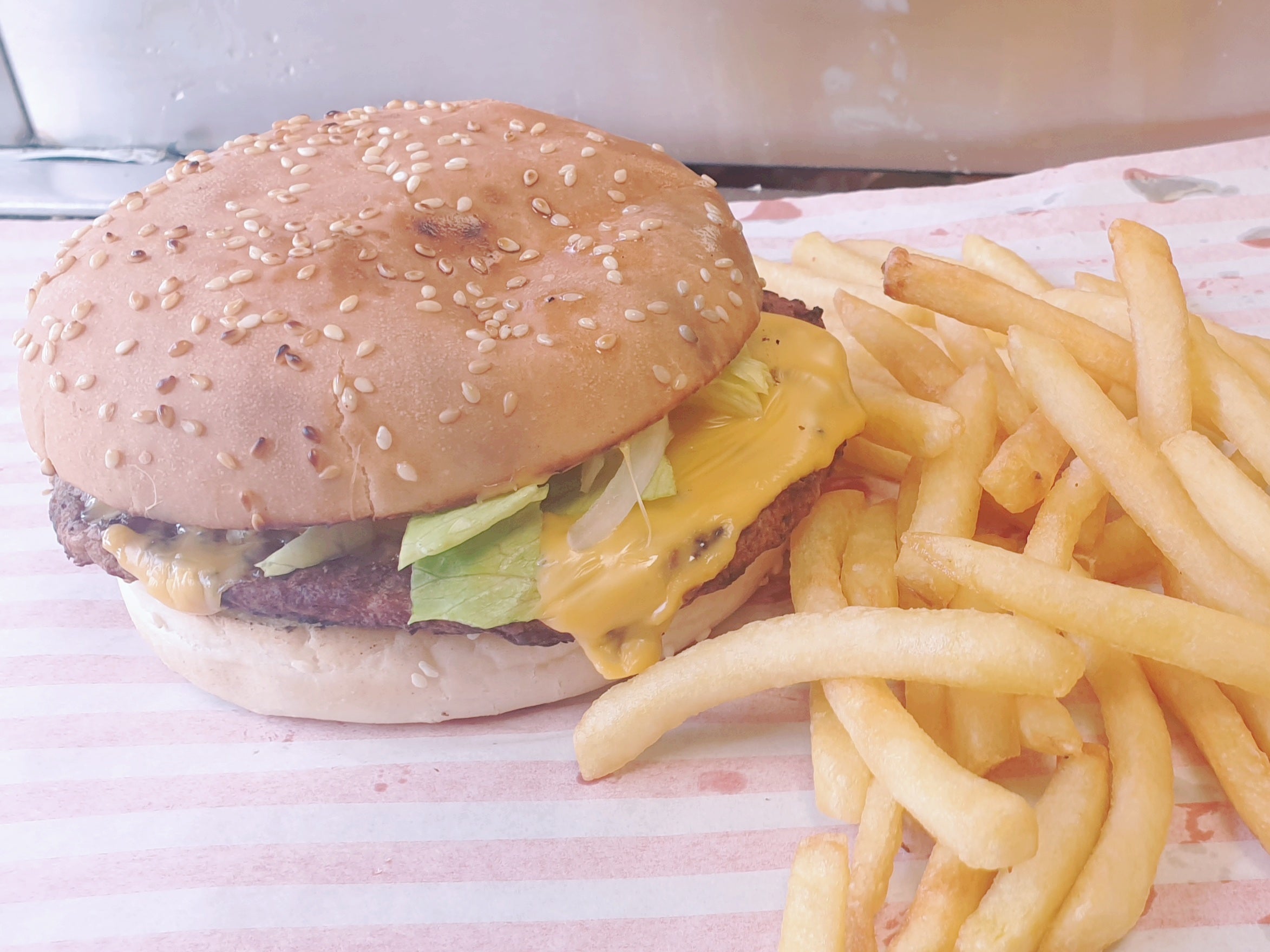 Cheese Burger Meal