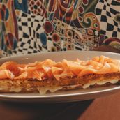 Croque au saumon (E) (G) (D) (F)