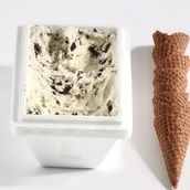 Cookies with Cream ( Oreo ) tub and 8 fresh waffle cones
