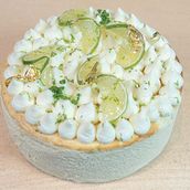 NEW YORK STYLE LIME CHEESECAKE