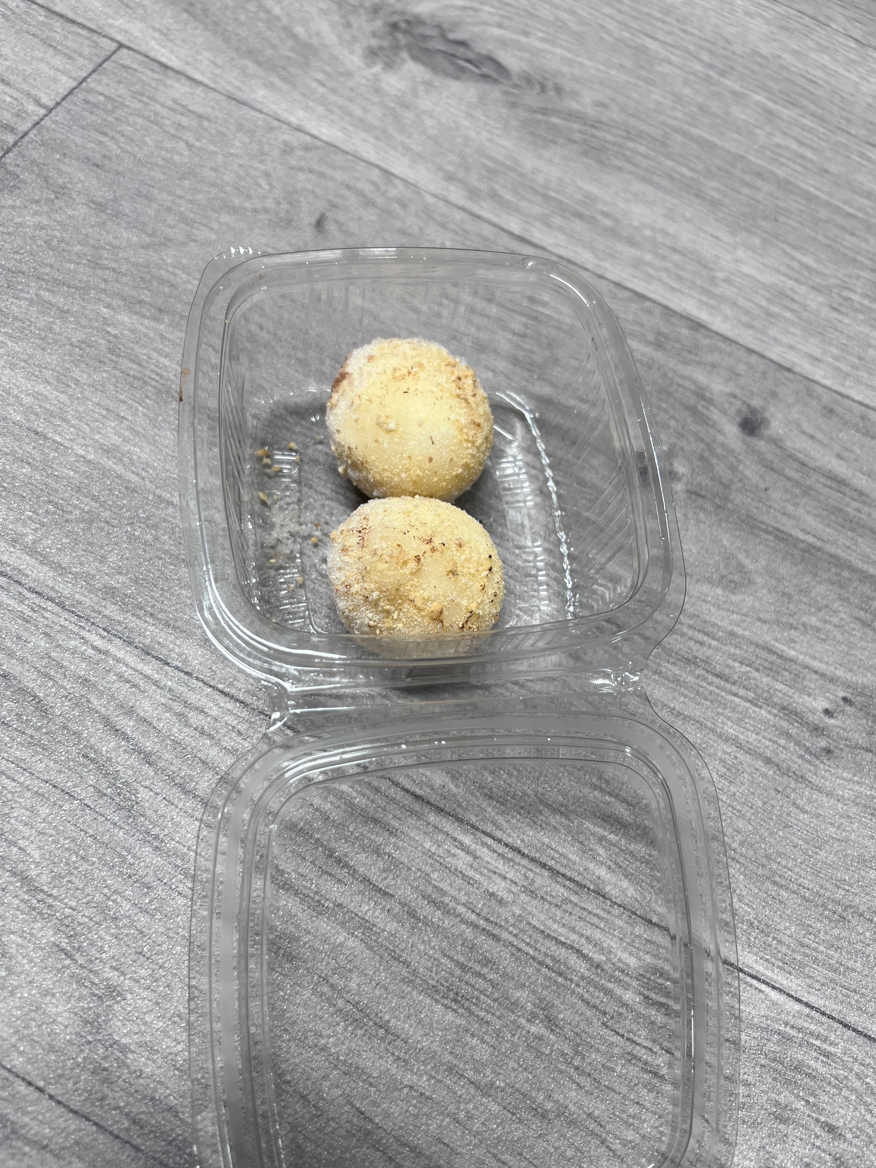 Strawberry Cheesecake Mochi