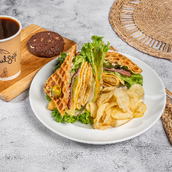 Wafflewich, Cookies and Drink