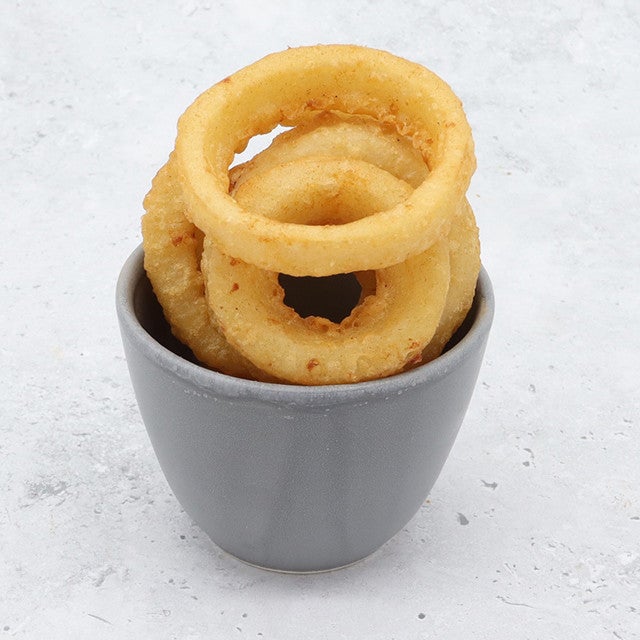 BEER-BATTERED ONION RINGS* (V)‎