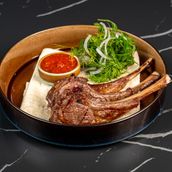 Grilled Lamb Chops with Lavash and Herbs