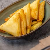 Cheese Sambousk (5 Pcs)