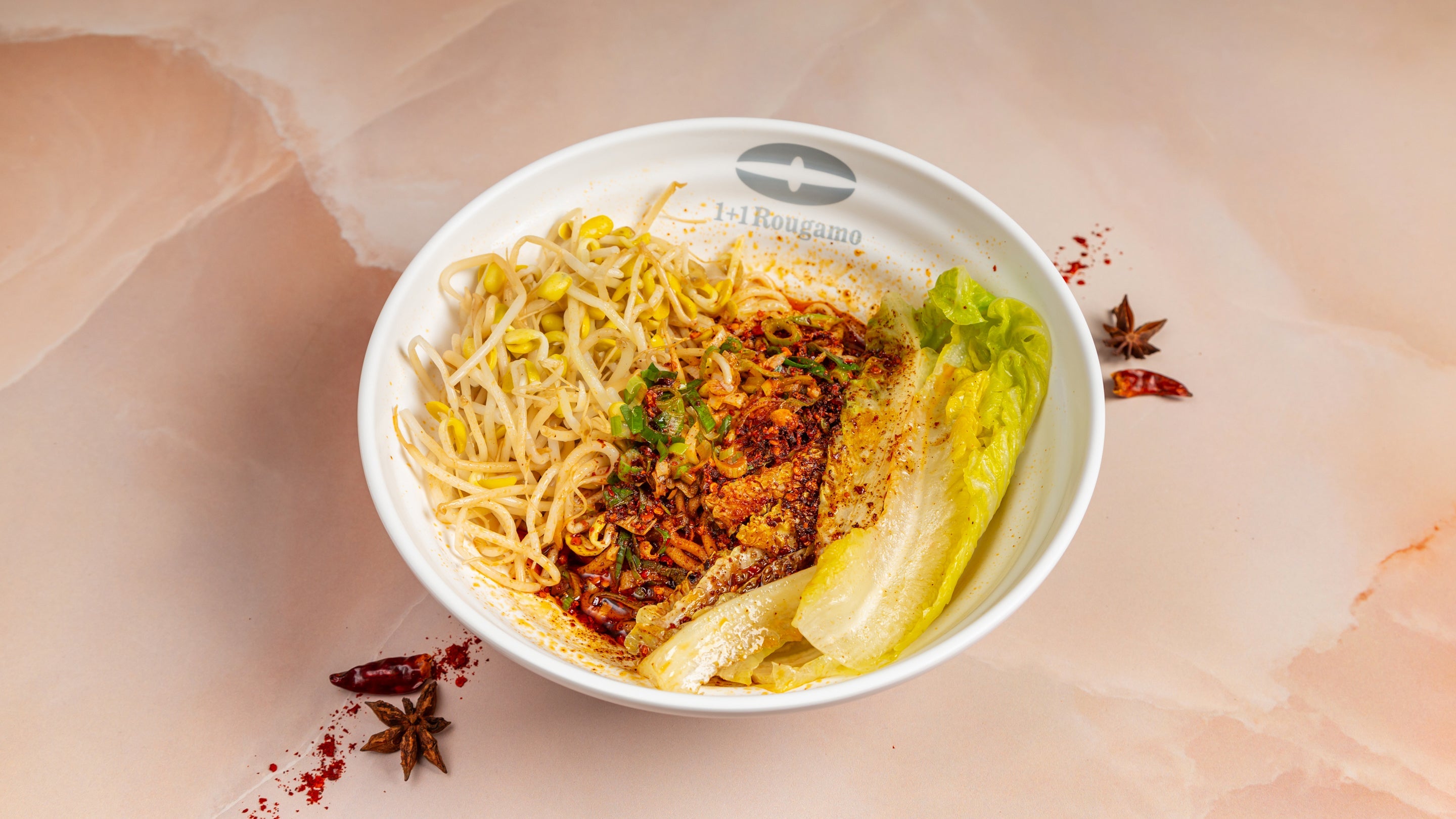 Traditional Chili Pepper Oil Hand Pulled Noodle油泼面