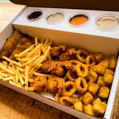Small Al Lama Seafood Box