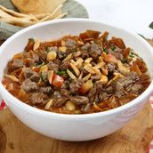 Hummus Fatteh And Tahina With Meat