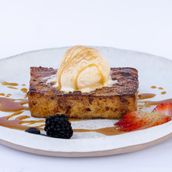 French Toast à La Mode