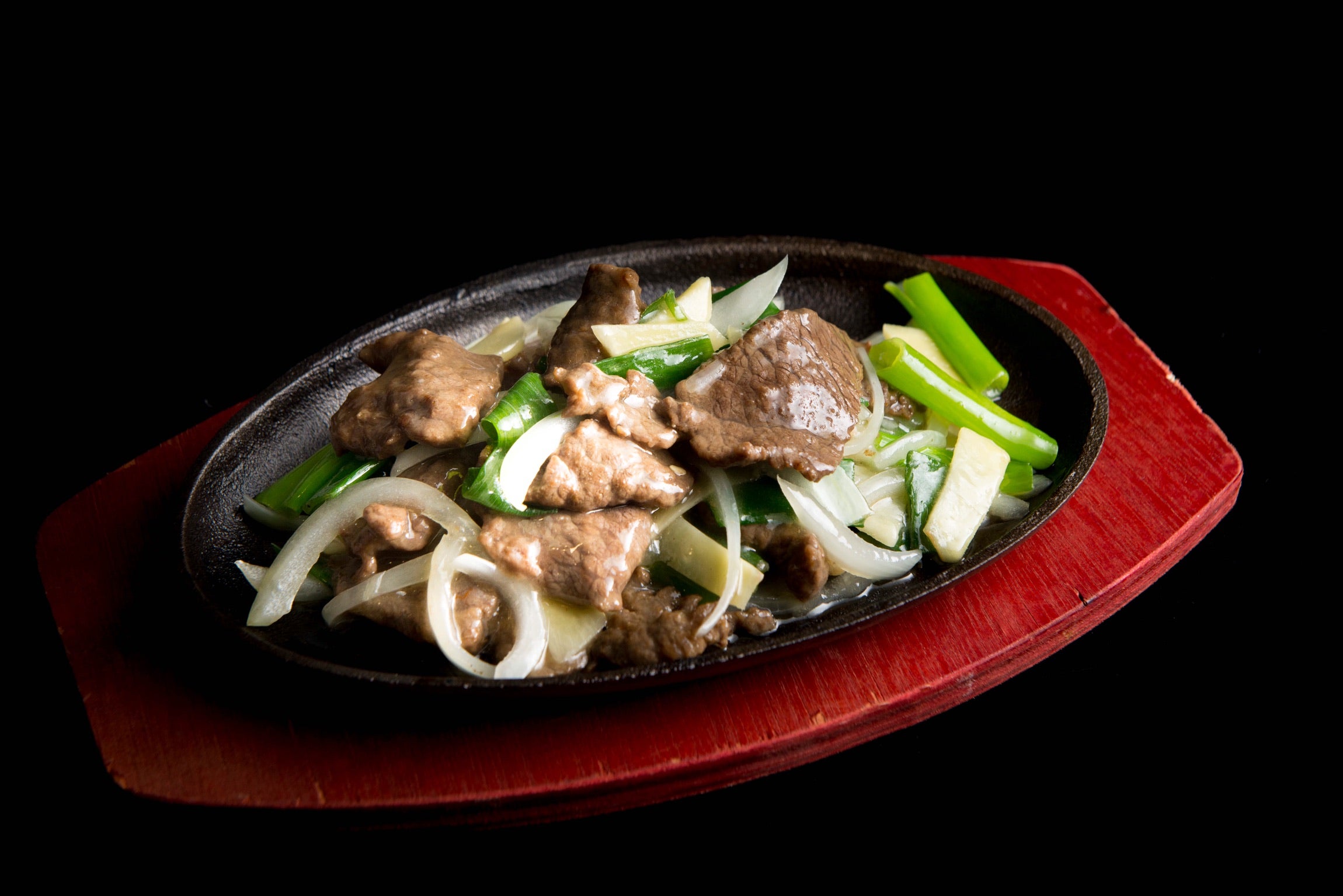 Beef with Ginger & Spring Onion 姜葱牛肉