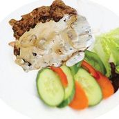 Beef Cutlets With Salad (Sauce)