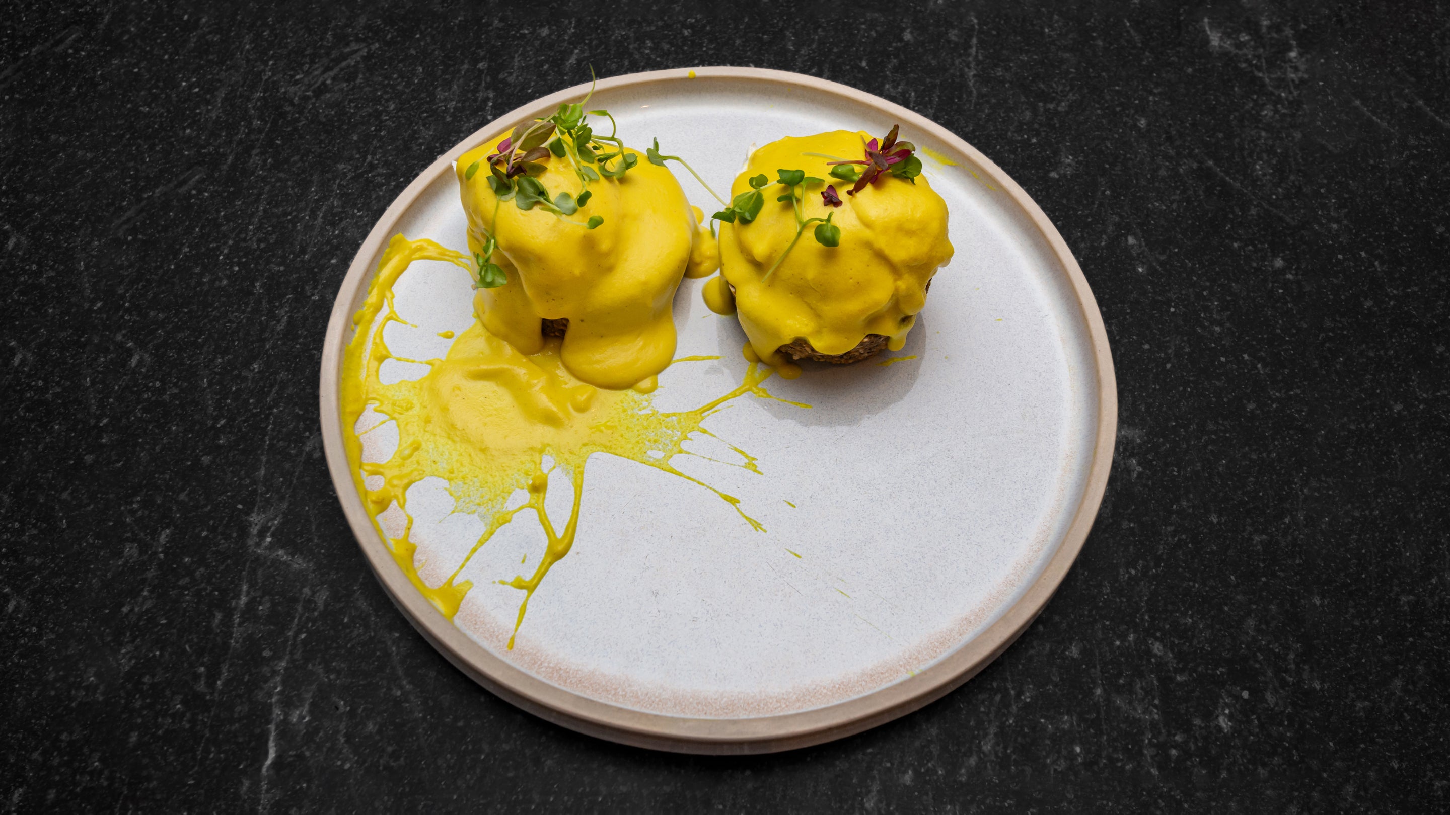 Eggs Benedict